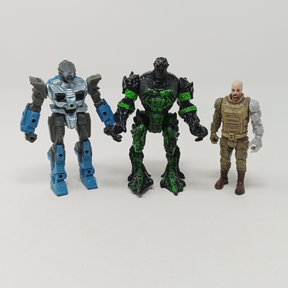 Final Faction Action Figure Bundle #385